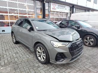 Avarii autoturisme Audi Q3 S-Line DSG Matrix Leder Camera 2.0 tdi 2019/6