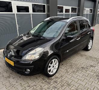 Renault Clio  picture 12