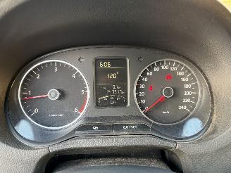 Volkswagen Polo  picture 9