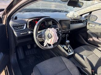 Renault Clio 5 1.0 TCE 100 picture 3