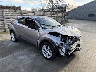 Avarii autoturisme Toyota C-HR 1.8i - 16V HYBRID 2017/1