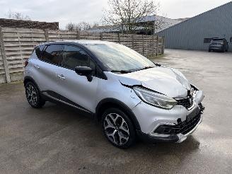 Schadeauto Renault Captur 1.5 DCI 90 2019/5