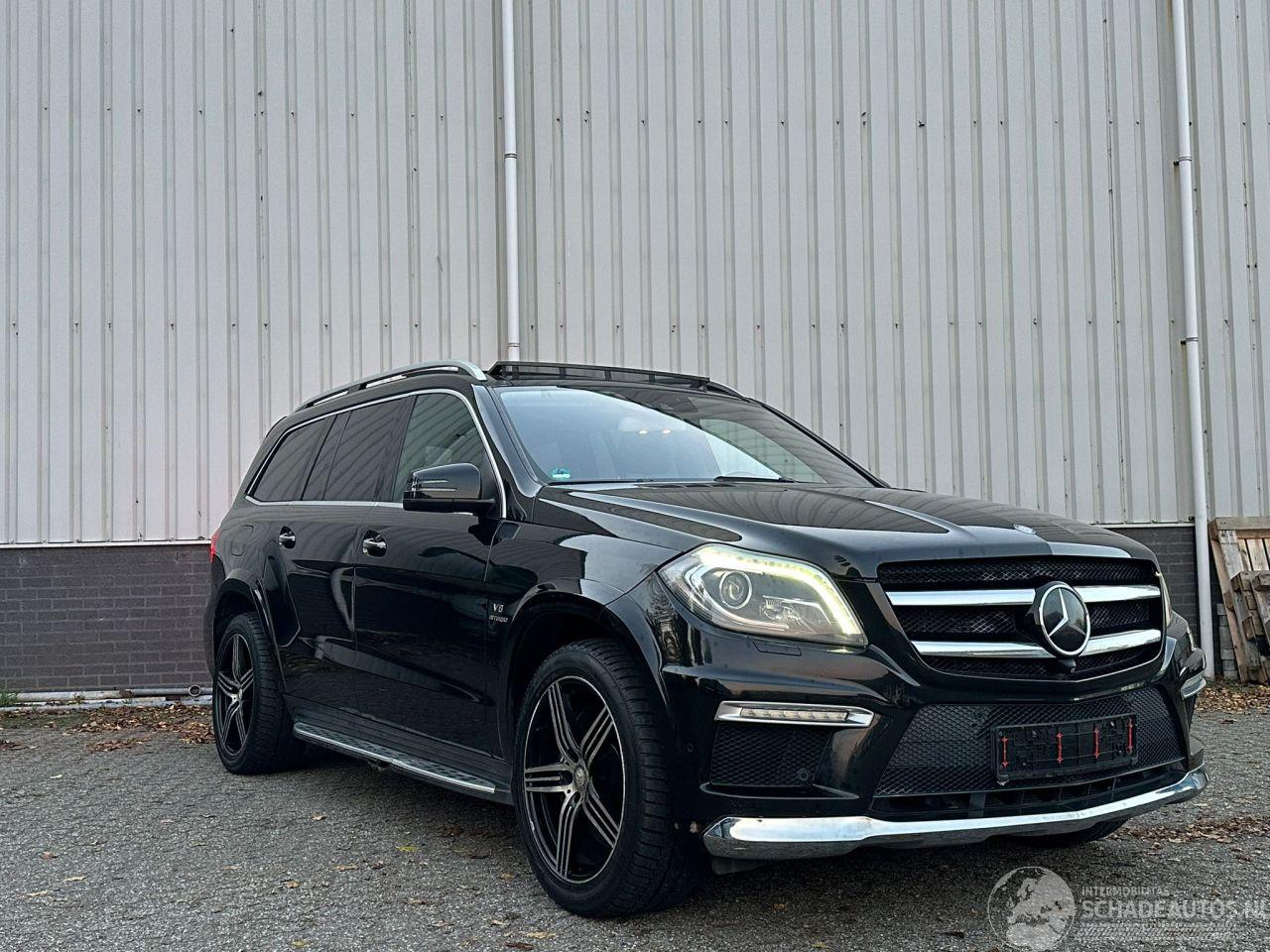 Mercedes GLS 