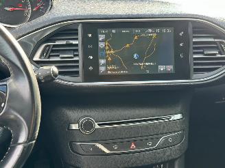 Peugeot 308 1.6 Gt-Line picture 12