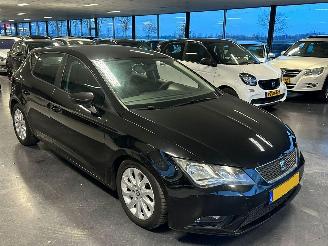 skadebil auto Seat Leon seat leon 1.6TDI 2014/1