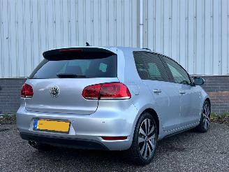 Volkswagen Golf  picture 3