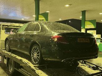 Damaged car Mercedes E-klasse E200d Pano Automaat Burmester 2018/5