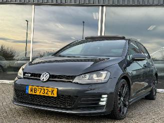skadebil auto Volkswagen Golf GTD SPORT&SOUND DSG PANO 2014/1