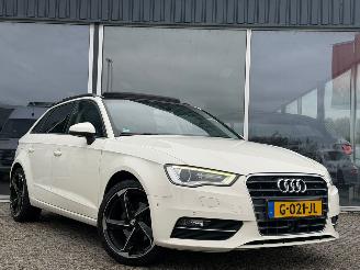 Damaged car Audi A3 Sportback 1.4 TFSI S-LINE PANO AUTOMAAT 2013/4