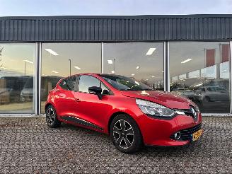 Schadeauto Renault Clio 0.9 TCe Expression 2013/1