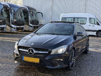 Auto incidentate Mercedes Cla-klasse CLA 220 Shooting Brake PANO/LEER 2016/4
