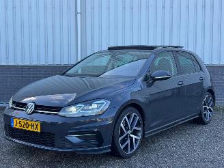 skadebil auto Volkswagen Golf 1.4 tsi R-line pano/DSG 2017/4