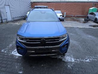 Volkswagen Amarok  picture 12