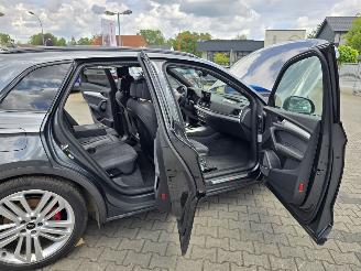 Audi Q5 QUATTRO S-LINE picture 6