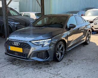 skadebil auto Audi A3 LIMOUSINE S LINE MATRIX LED CAMERA NAP 2021/6
