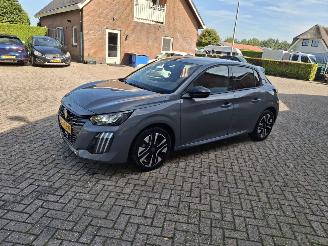 škoda osobní automobily Peugeot 208 hybrid  100 dcs6 allure  80kw  navi 2024/11