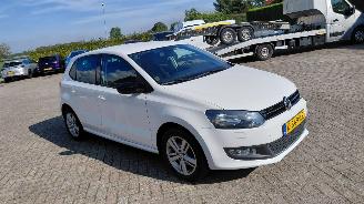 damaged passenger cars Volkswagen Polo 1.2i  69pk    airco 5drs 2011/9
