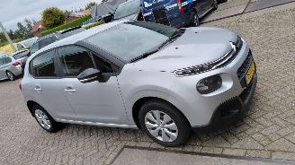 uszkodzony samochody osobowe Citroën C3 1.2 i  82pk  navi clima 2017/7