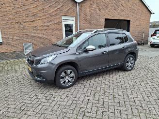 uszkodzony samochody osobowe Peugeot 2008 1.2 82pk allure  navi clima 2018/12