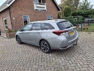 uszkodzony samochody osobowe Toyota Auris 1.6 diesel   navi clima 2016/6