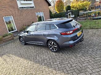 uszkodzony samochody osobowe Renault Mégane 1.3 tce bose  103kw automaat navi leer 2019/10