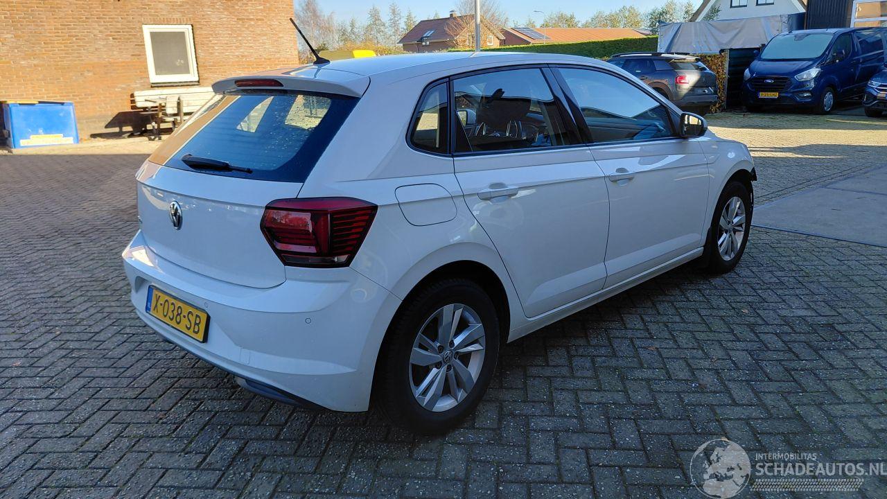 Volkswagen Polo 1.0 tsi   70kw navi  automaat