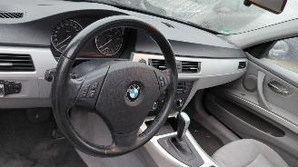 BMW 3-serie 320i automaat  airco picture 6