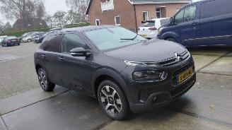 Voiture accidenté Citroën C4 cactus 1.2i  shine pano   navi 2018/6
