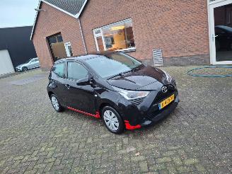 skadebil auto Toyota Aygo 1.0 vtti 5drs airco 2022/3