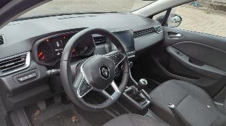 Renault Clio 1.0i zen  navi clima  91pk picture 3