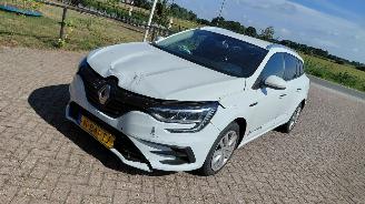 uszkodzony samochody osobowe Renault Mégane 1.3 tce  103kw  automaat   140pk  navi clima 2022/1