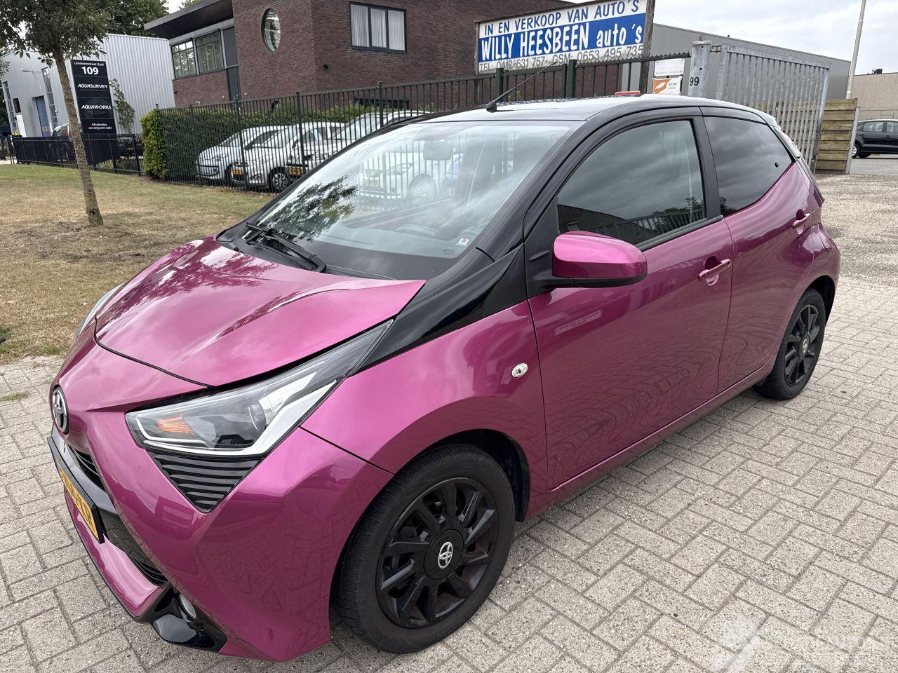 Toyota Aygo 1.0 VVT-iX-CITE BOUWJAAR 2019 LICHTE SCHADE!  6400 EURO