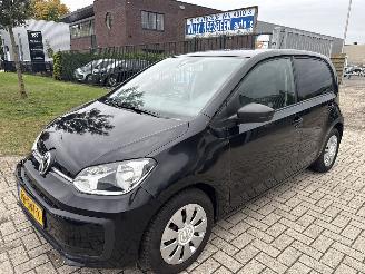škoda osobní automobily Volkswagen Up! 1.0 UP! 5 DEURS LICHTE RIJDBARE SCHADE! 2017 PRIJS 3999 EURO VAST 2017/6