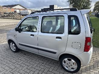 Suzuki Wagon-R+ 1.3 SEASON 163000 KM NIEUWE APK! BOUWJAAR 2001 999 EURO VAST picture 2