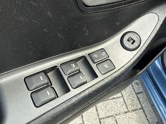 Kia Picanto 1.0 PLUSLINE NAVIGATOR LICHTE ZIJSCHADE! 2016  3999 EURO VAST picture 8