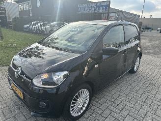 Vaurioauto  passenger cars Volkswagen Up! 1.0 HIGH UP! BOUWJAAR 2013 LICHTE SCHADE 3850 EURO 2013/1