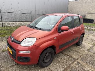 Unfallwagen Fiat Panda 0.9 TWIN AIR EDIZIONE COOL BOUWJAAR 2013  61325KM  1350 EURO 2013/9