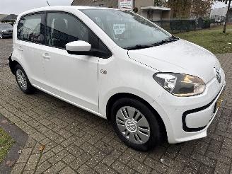 Volkswagen Up! 1.0 UP! BLEUMOTION BOUWJAAR 2015 RIJDBAAR 3100 EURO SCHERP! picture 5