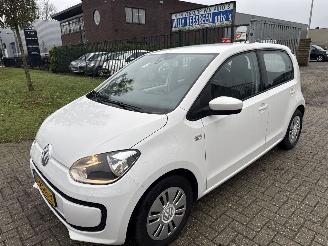 skadebil auto Volkswagen Up! 1.0 UP! BLEUMOTION BOUWJAAR 2015 RIJDBAAR 3100 EURO SCHERP! 2015/11