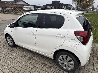 Peugeot 108 1.0e-VTI ACTIVE LICHTE SCHADE! BOUWJAAR 2019 49448 KM 5600 EURO picture 2