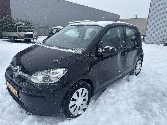 Avarii autoturisme Volkswagen Up! 1.0 BLEUMOTION LICHTE SCHADE! 151000 KM BOUWJAAR 2019 5500 EURO 2019/5