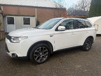 Mitsubishi Outlander 2.0 PHEV EXECUTIVE X LINE PLUGIN picture 4