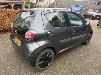 Toyota Aygo 1.0 5DRS AIRCO NL AUTO picture 8