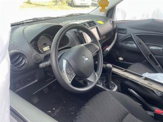Mitsubishi Space-star Space Star (A0), Hatchback, 2012 1.2 12V picture 9