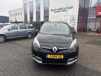 Vrakbiler auto Renault Scenic 1.2 97KW BOSE 2015/4