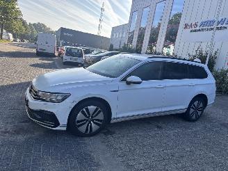 Volkswagen Passat 1.4 TSI PHEV GTE Business DIEFSTAL SCHADE picture 3