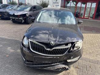 Vrakbiler auto Skoda Rapid Rapid Spaceback, Combi, 2012 / 2019 1.6 TDI Greenline 2013/11