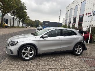 Mercedes GLA 180 PREMIUM PLUS picture 3
