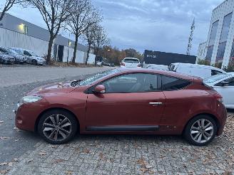 Renault Mégane Coupe 1.4 TCE PRIVILEGE picture 3