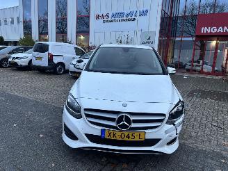 uszkodzony samochody osobowe Mercedes B-klasse 220D 2019/1